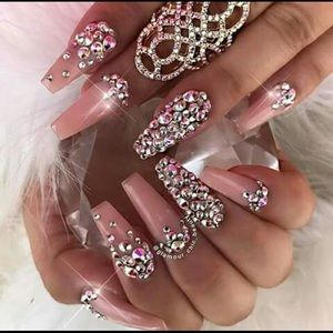 Nail diamonds/jewelry